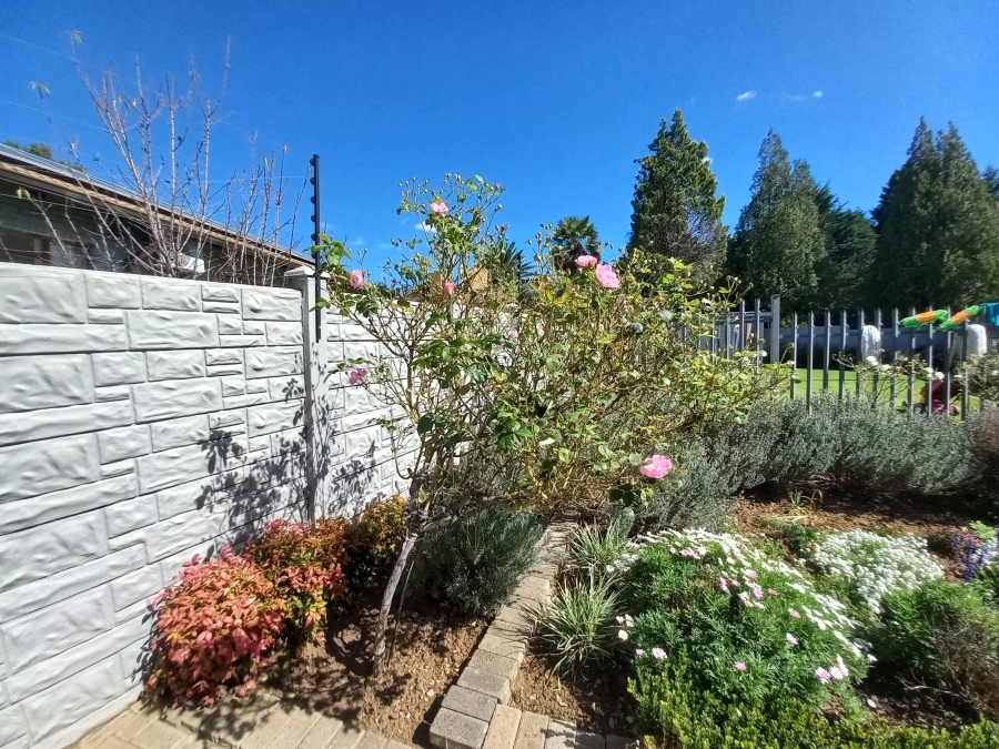 4 Bedroom Property for Sale in Bergsig Free State
